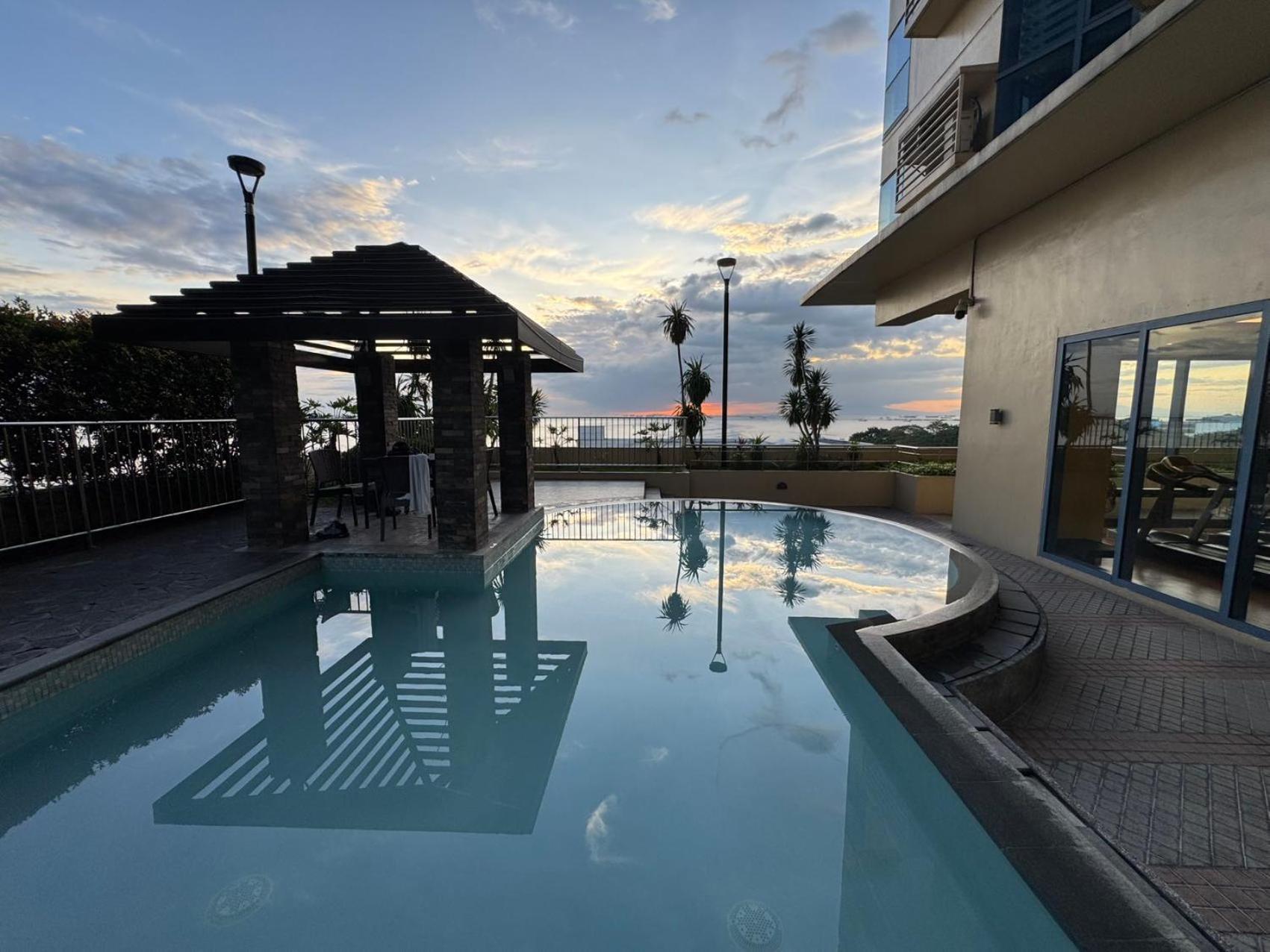 Grand Riviera Suites Μανίλα Εξωτερικό φωτογραφία
